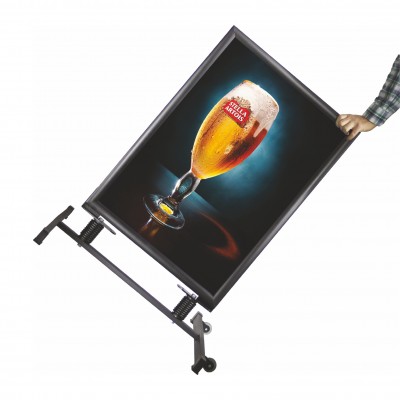 Demir-Ayakli-Poster-Swing-Tekerlekli02-400x400